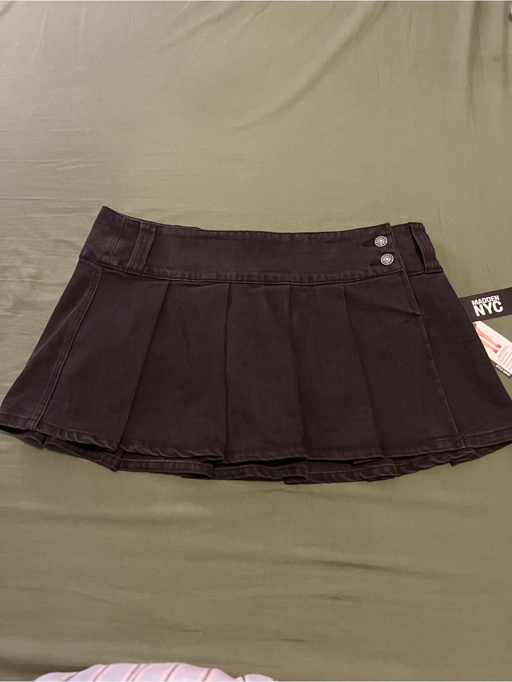 Black Pleated Jean Mini Skirt Women’s L